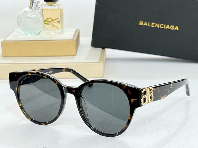 Balenciaga Sunglasses ID:20240703-99